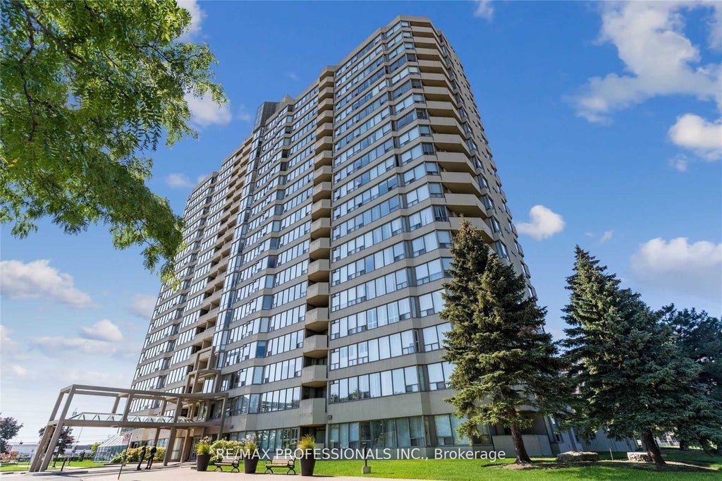700 Constellation Drive 1703, Mississauga