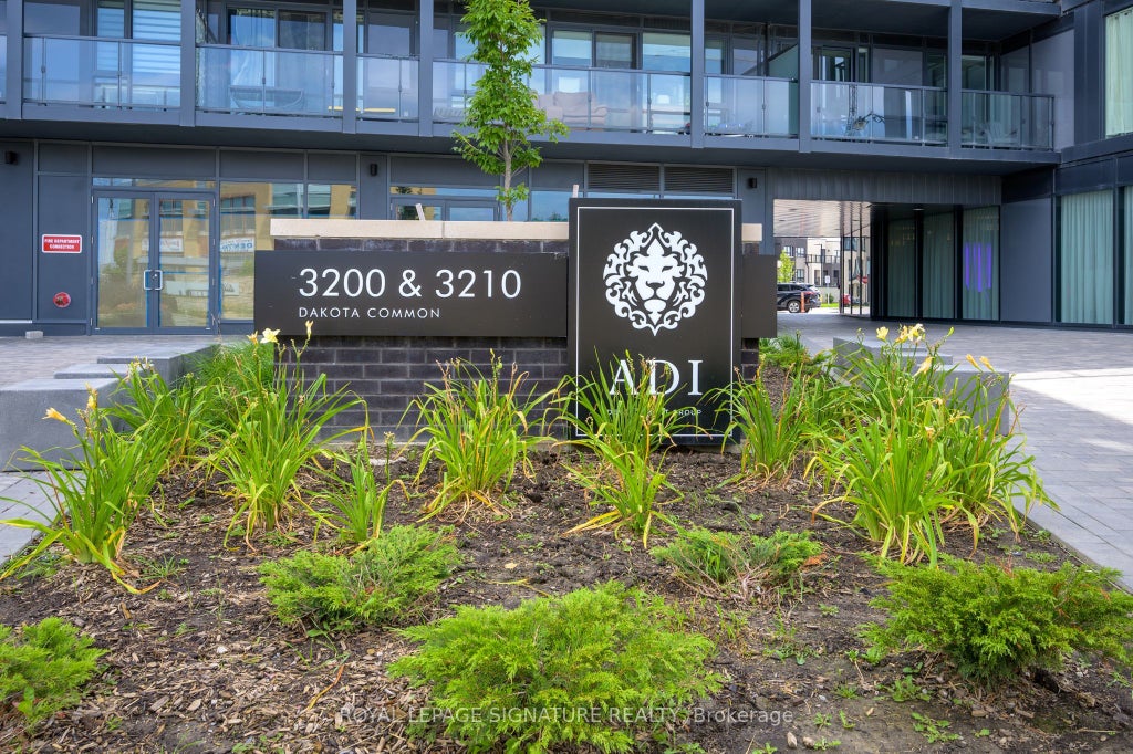 3210 Dakota Common A418, Burlington