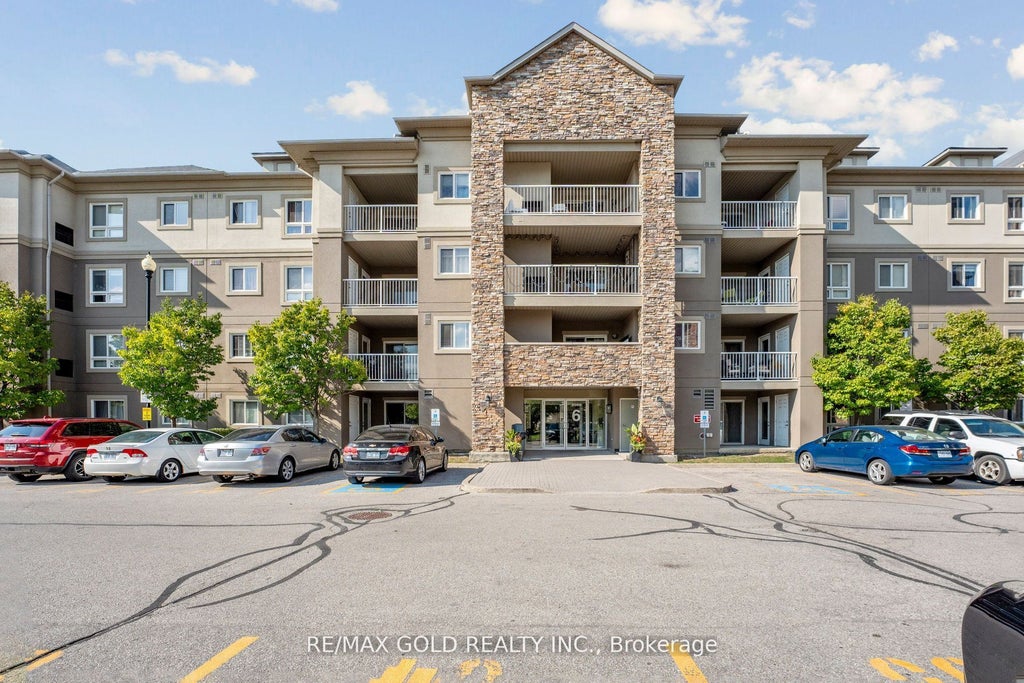 6 Dayspring Circle 2104, Brampton