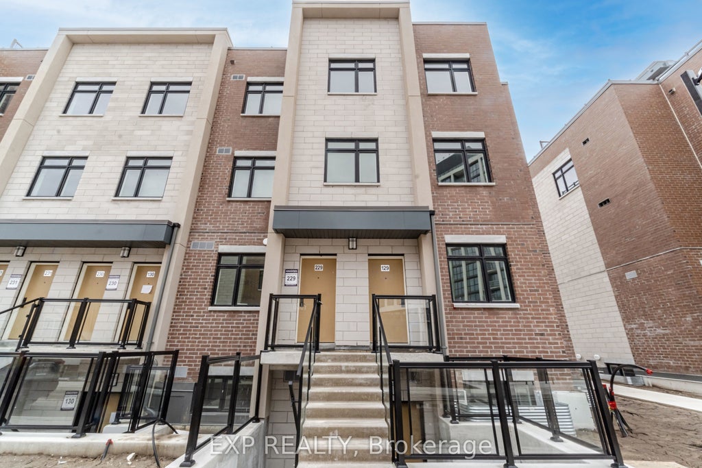 1062 Douglas Mccurdy Comm Court 229, Mississauga