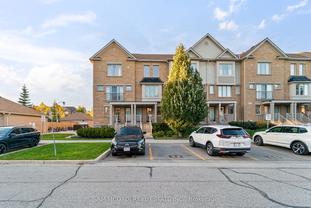 3250 Bentley Drive, Mississauga