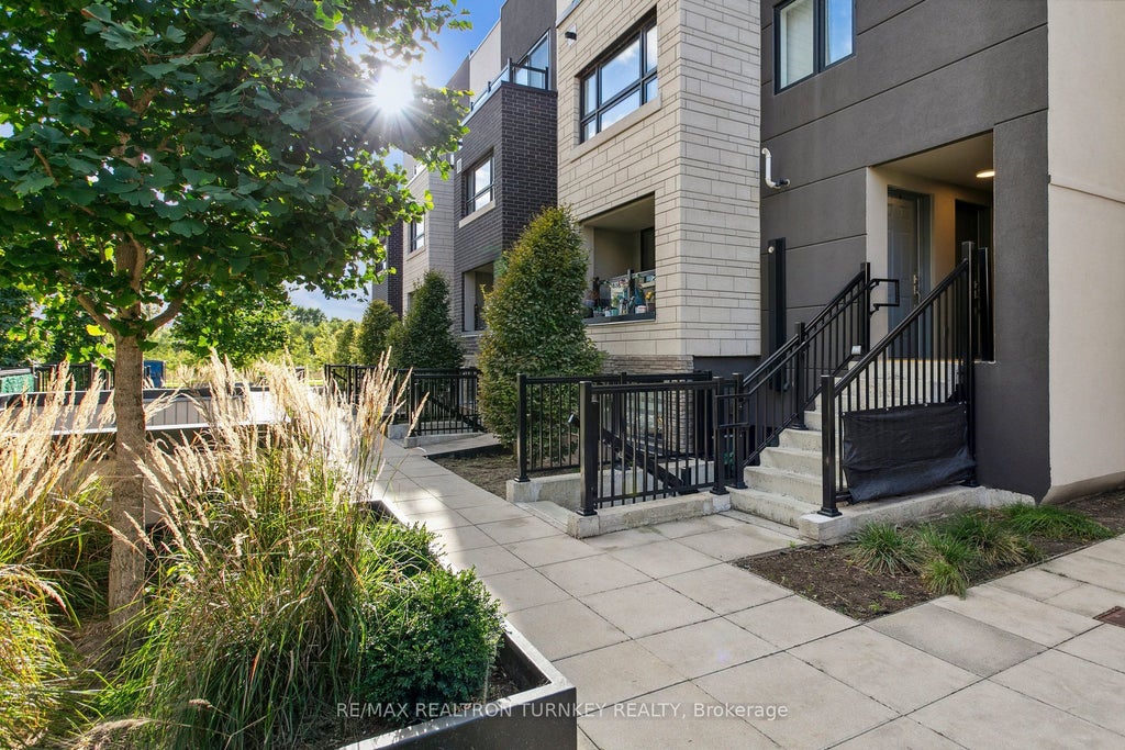 1135 Cooke Boulevard 116, Burlington