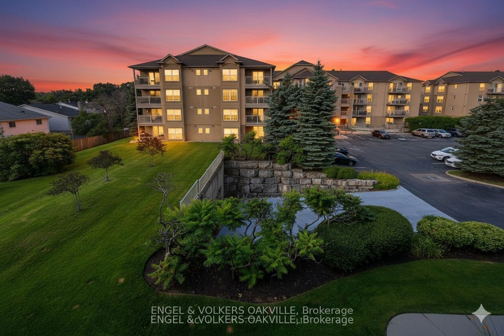 1810 Walkers Line 308, Burlington