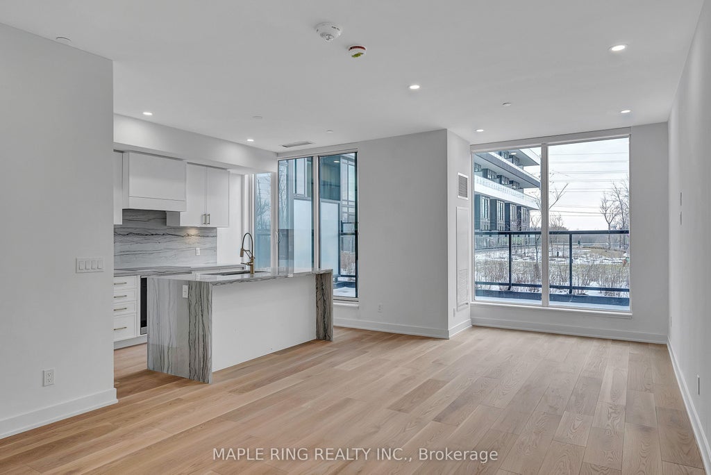 2485 Taunton Road 118, Oakville