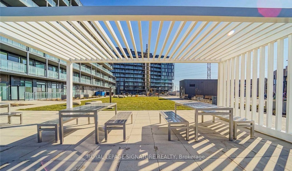 3200 Dakota Common B520, Burlington