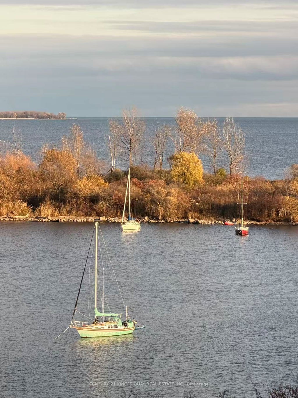 110 Marine Parade Drive 505, Toronto W06