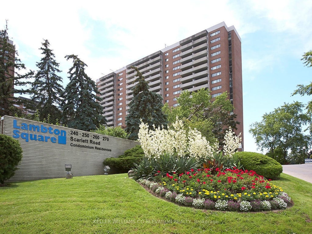 240 Scarlett Road 709, Toronto W03