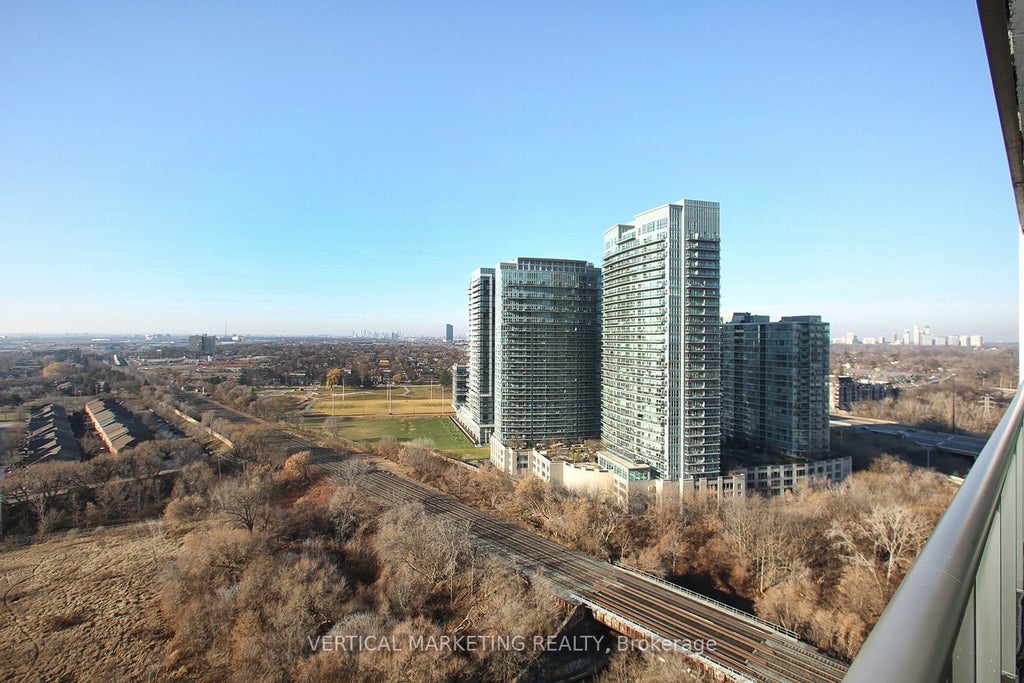 88 Park Lawn Road 2205, Toronto W06