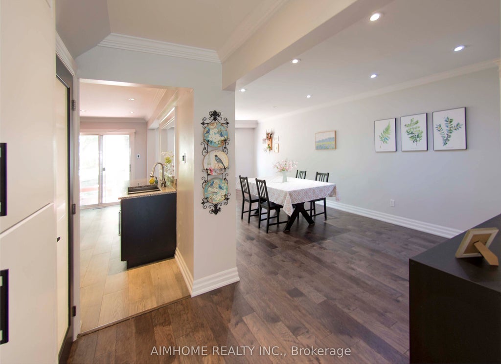 1224 Kirstie Court 54, Oakville