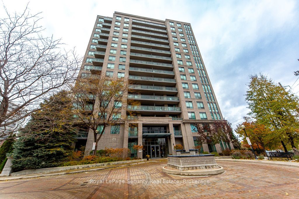 38 Fontenay Court 1402, Toronto W08