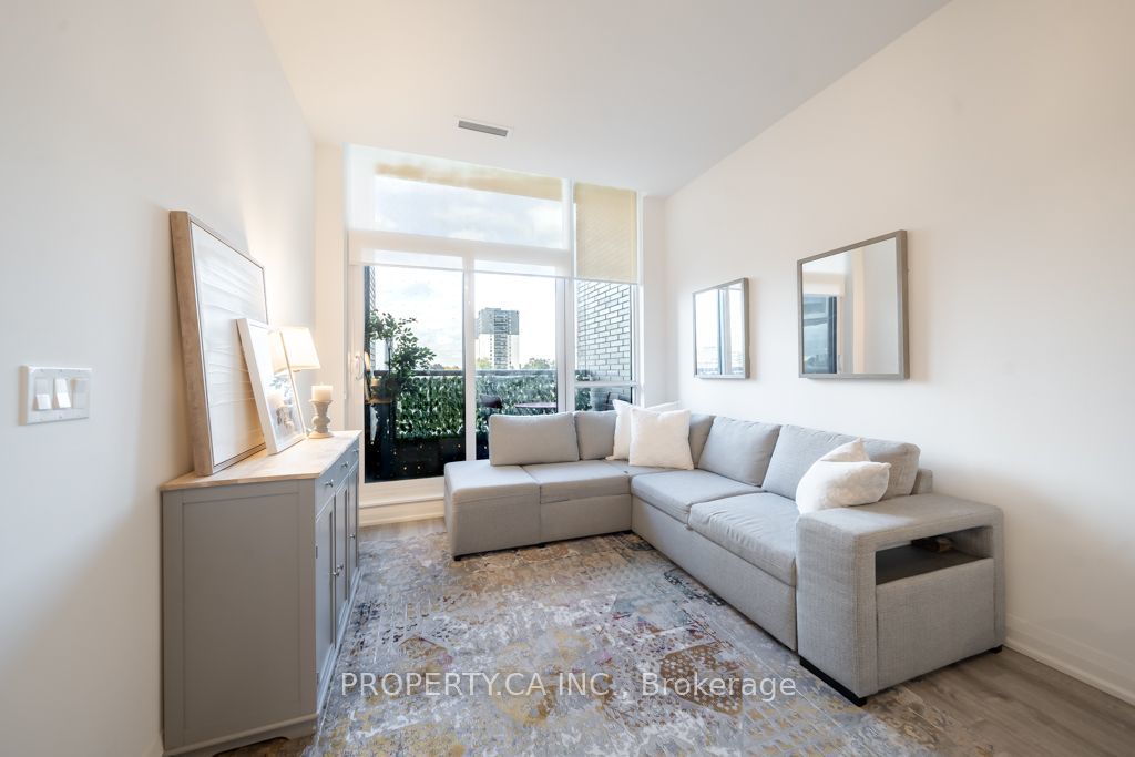 10 Gibbs Road 304, Toronto W08