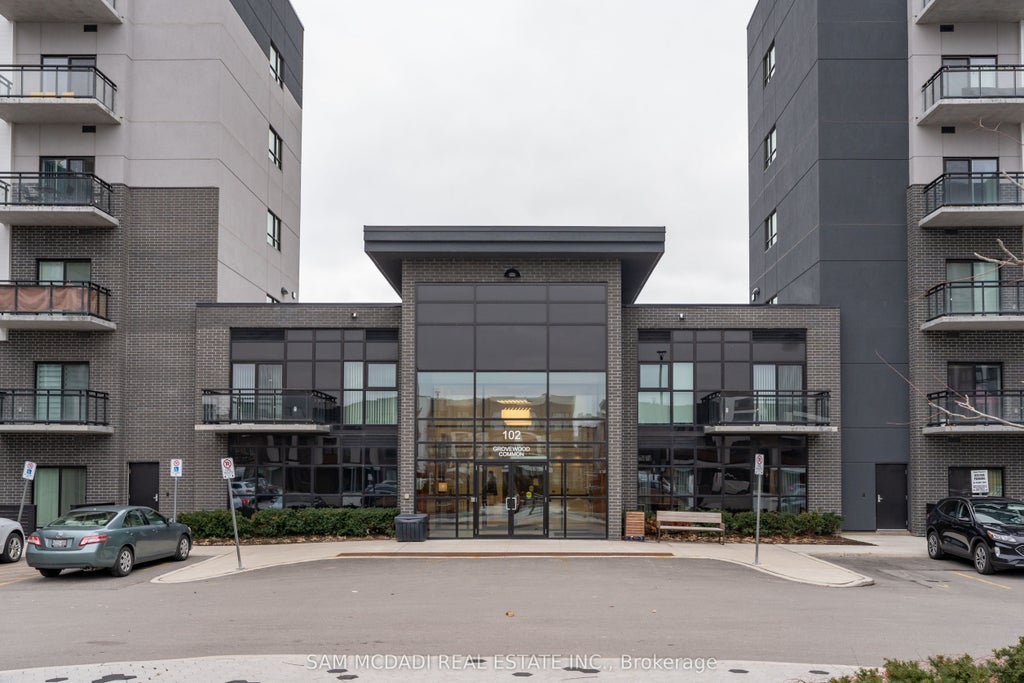 102 Grovewood Common 529, Oakville