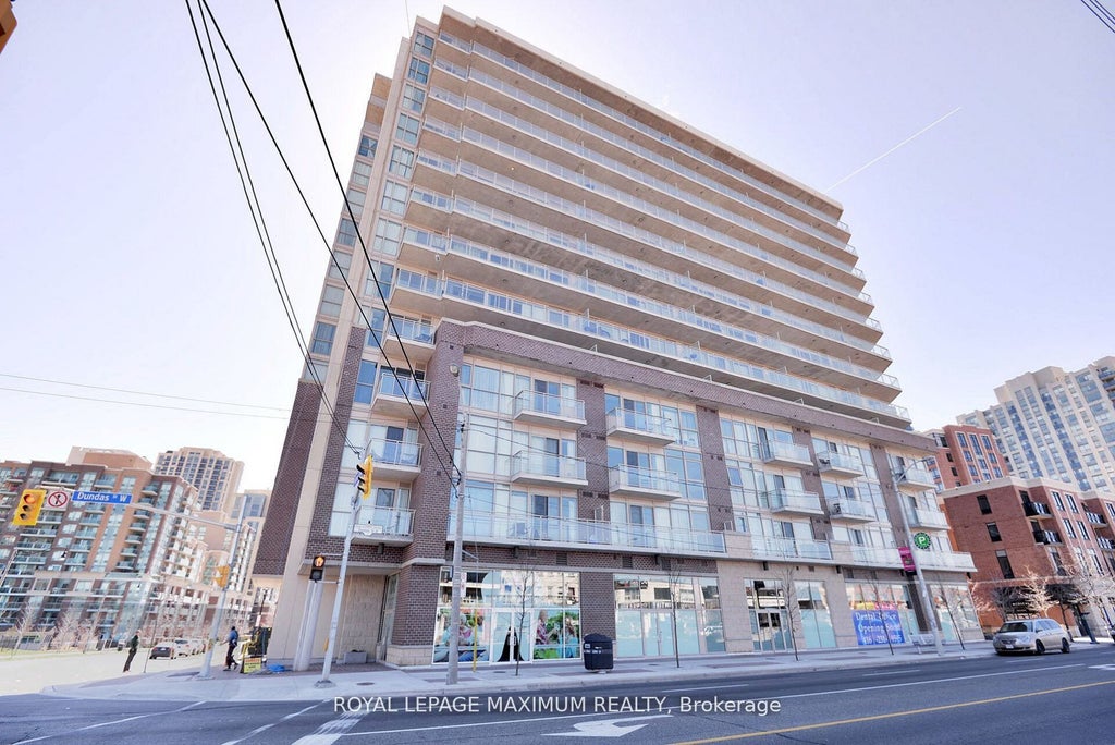 5101 Dundas Street W 511, Toronto W08