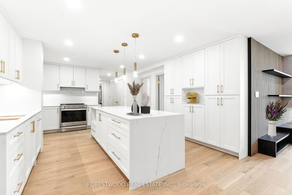 299 Mill Road 205, Toronto W08