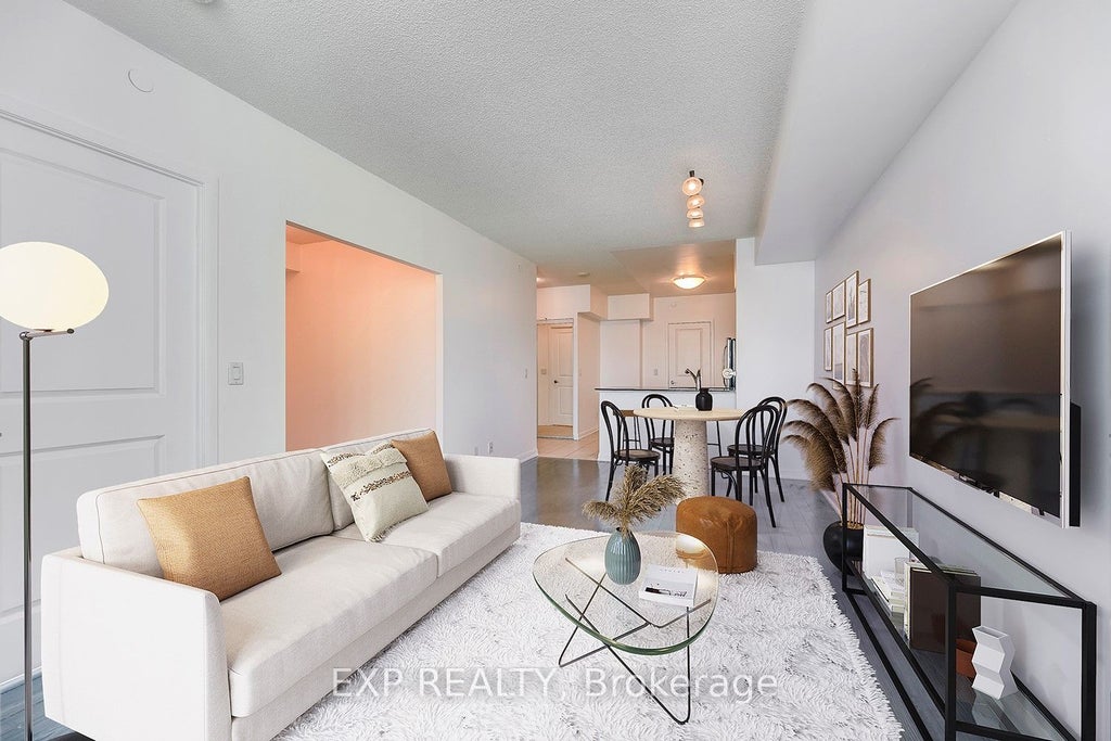 215 Sherway Gardens Road 1501, Toronto W08