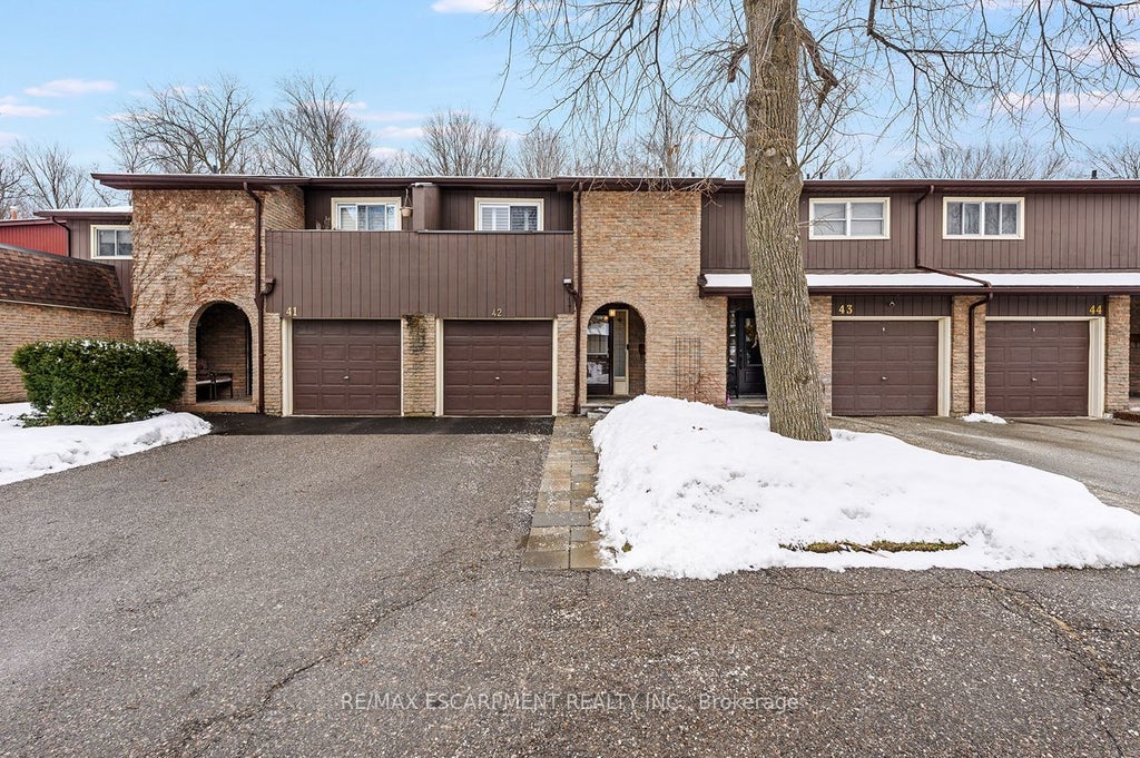 2301 Cavendish Drive 42, Burlington