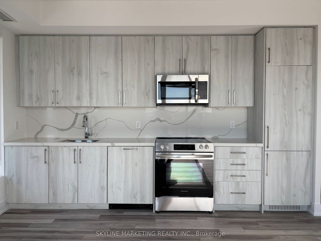 2450 Old Bronte Road 445, Oakville