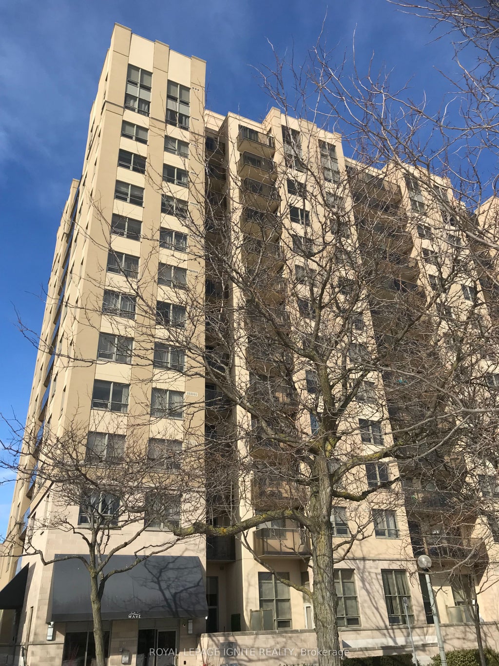 4 Elsinore Path 602, Toronto W06