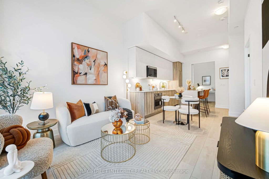 2485 Taunton Road 326, Oakville