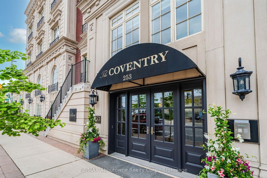253 Church Street 402, Oakville