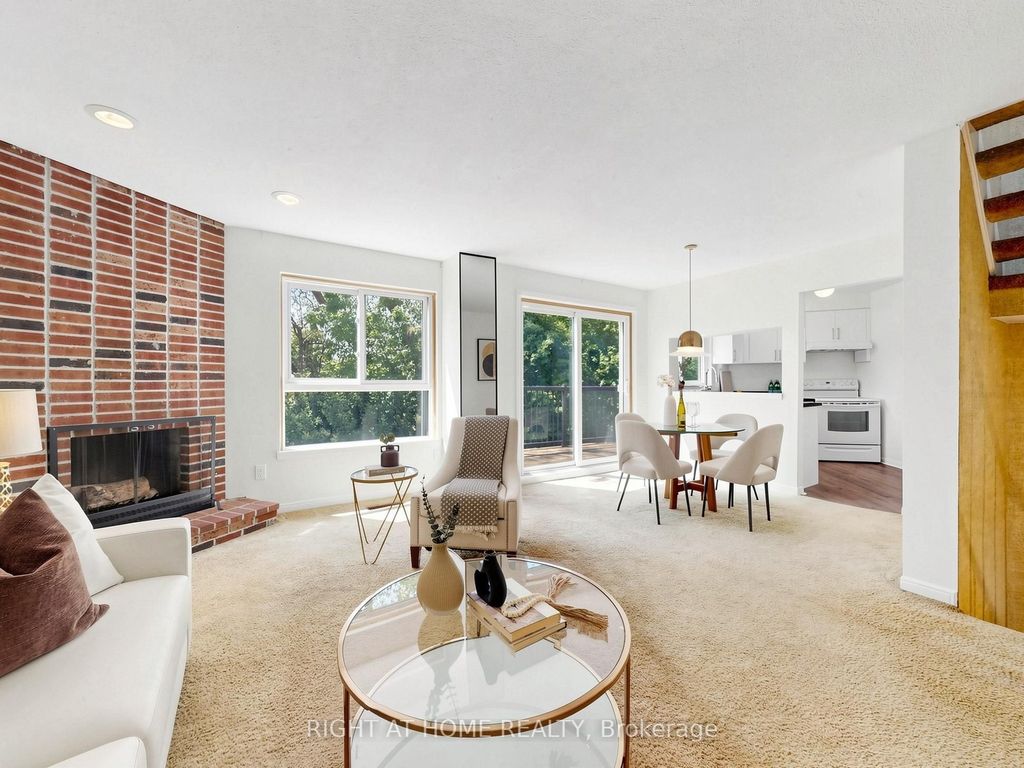 20 Budgell Terrace 14, Toronto W01