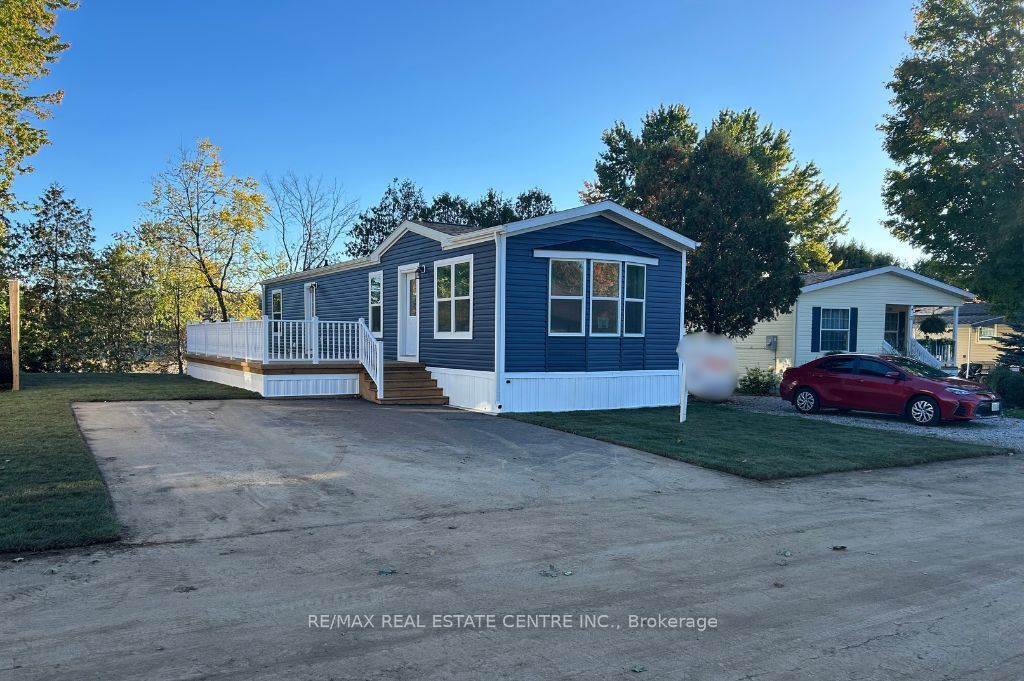 24 Macpherson Crescent, Hamilton