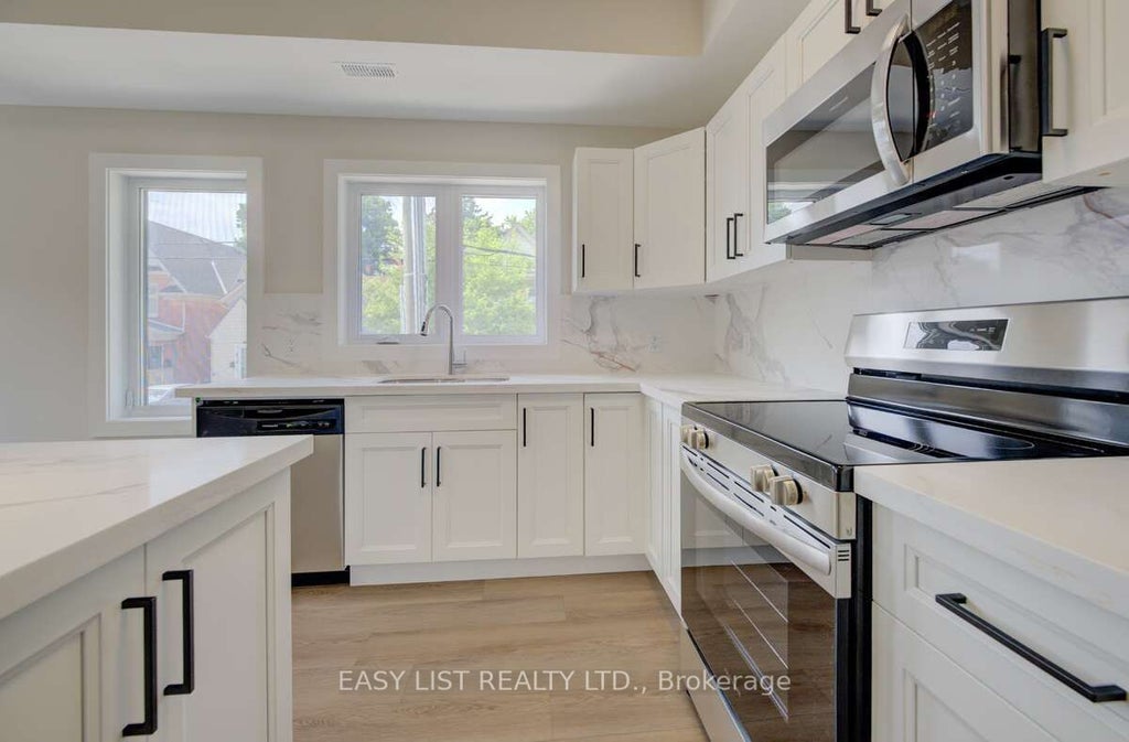 17 Peter Street 4, Kitchener