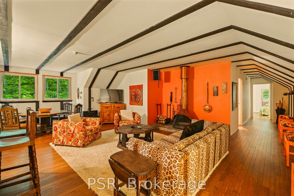 12 Bigwin Island 319, Lake of Bays