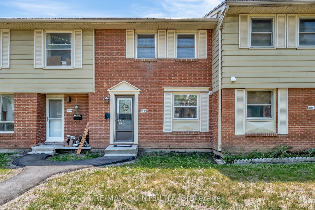 H- 203 North Park Street, Belleville