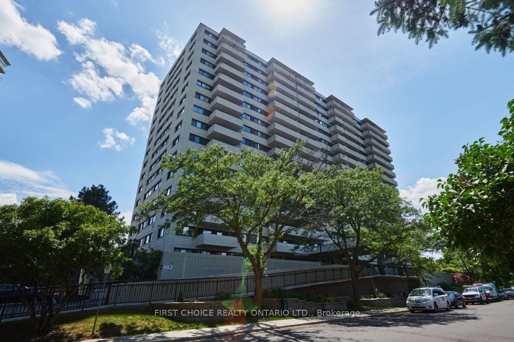 40 Landry Street 1208, Vanier and Kingsview Park