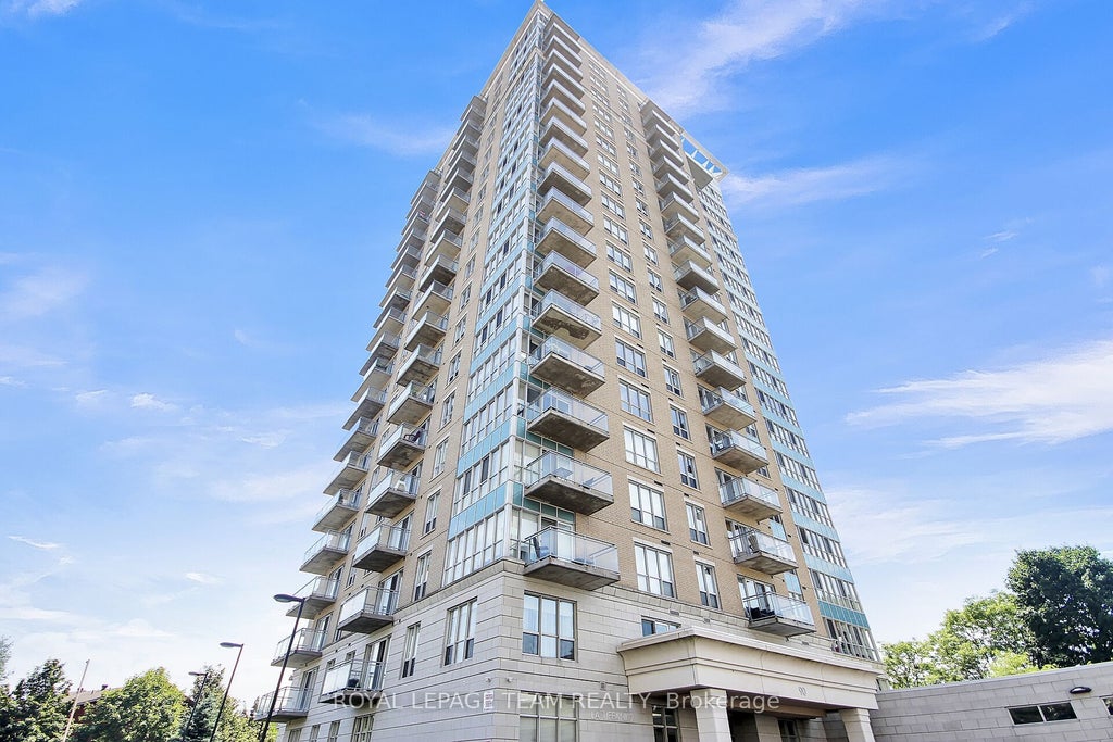 90 Landry Street 1104, Vanier and Kingsview Park