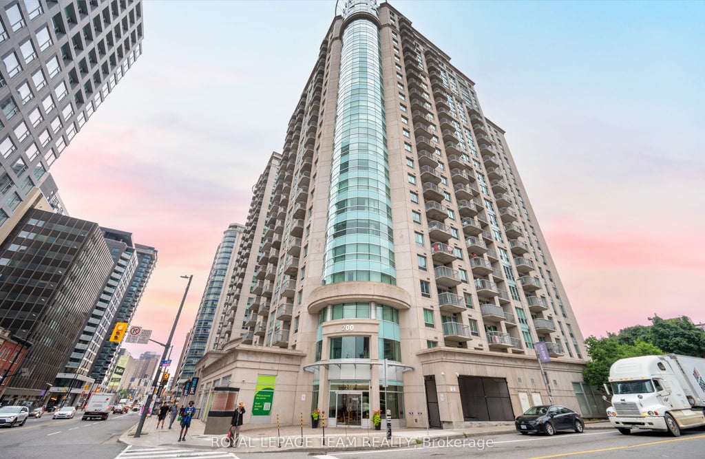 200 Rideau Street 1704, Lower Town - Sandy Hill