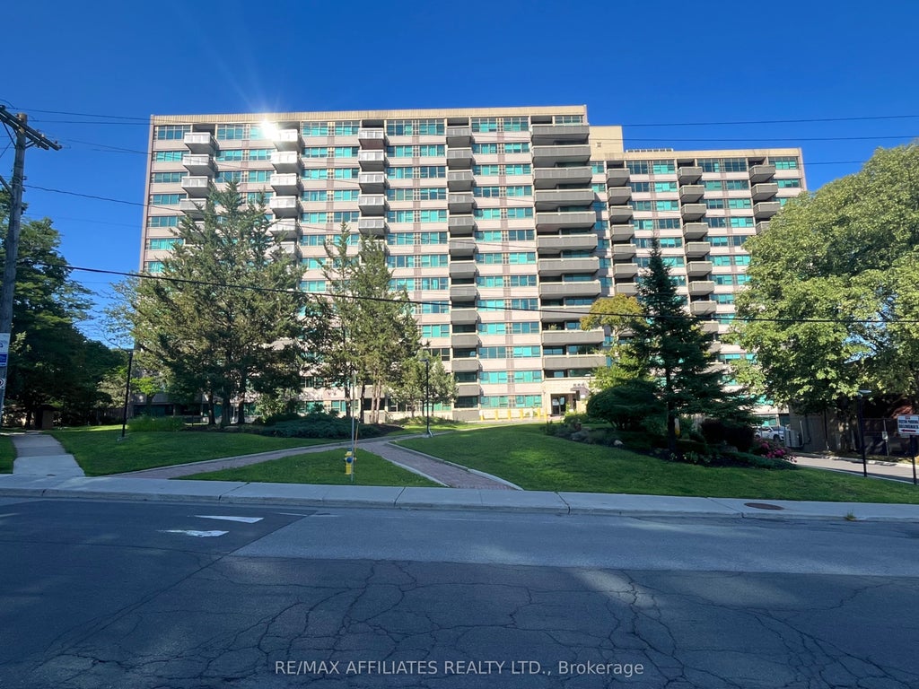 555 Brittany Drive 407, Manor Park - Cardinal Glen and Area