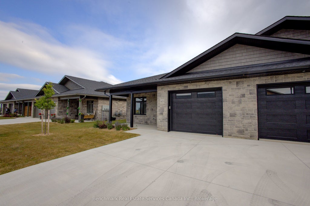 59 Cavalier Crescent, Huron-Kinloss