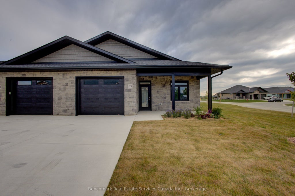 53 Cavalier Crescent, Huron-Kinloss