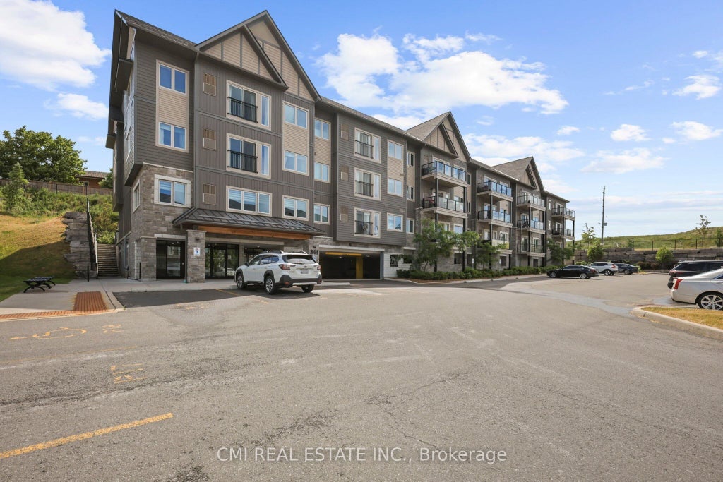 344 Florence Drive 102, Peterborough