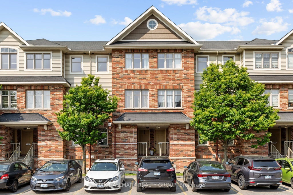235 Keltie Private, Barrhaven
