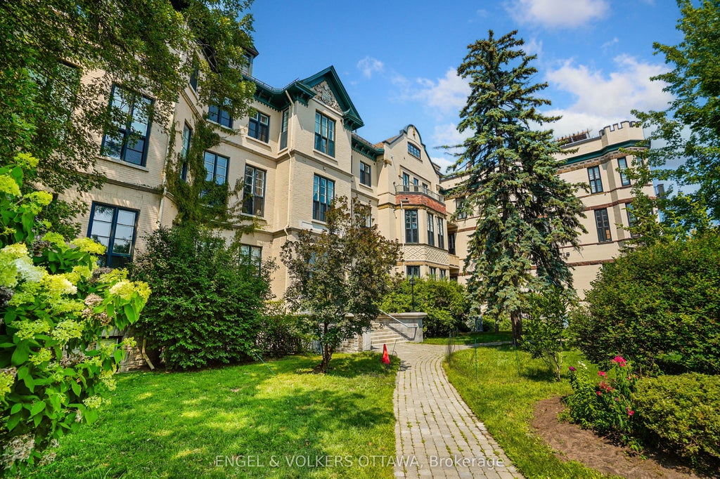 589 Rideau Street 206, Lower Town - Sandy Hill