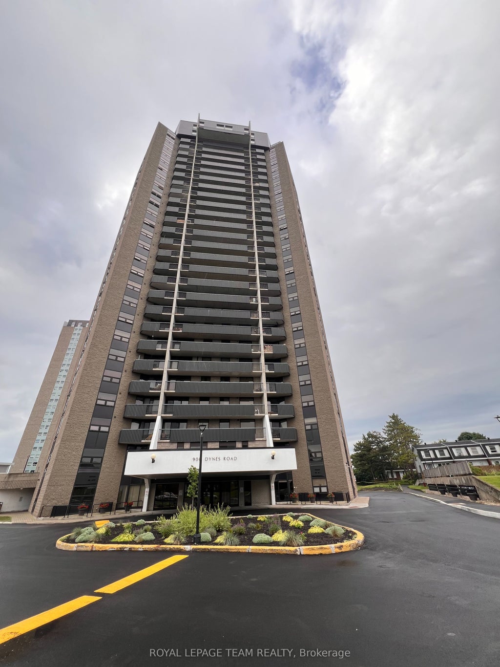 900 Dynes Road 901, Mooneys Bay - Carleton Heights and Area