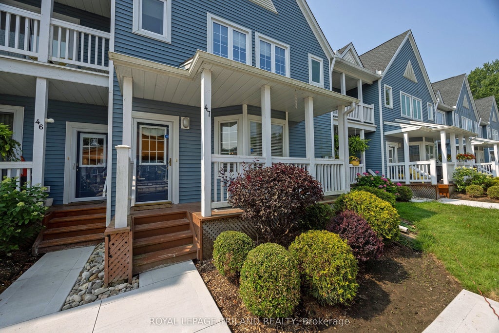 374 Front Street 47, Central Elgin