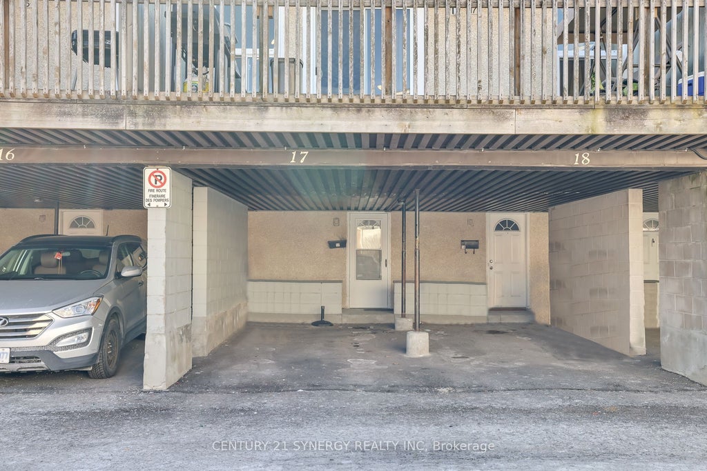 3415 Uplands Drive 17, Hunt Club - Windsor Park Village and Area