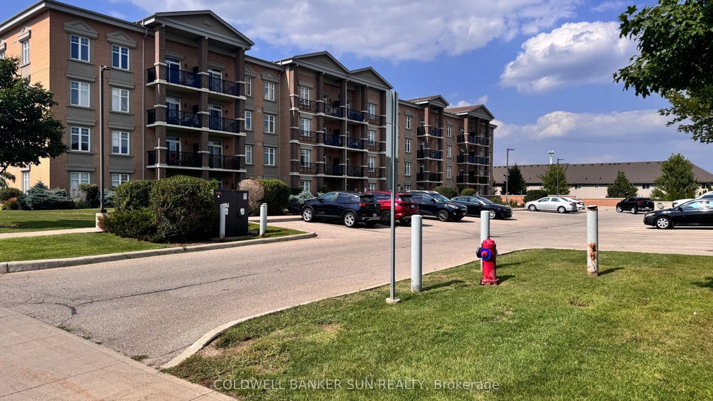 2 Colonial Drive 211, Guelph