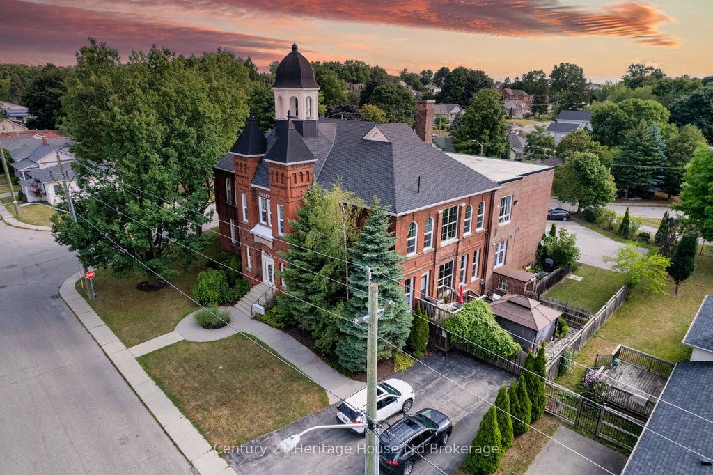 27 Chapel Street 101, Woodstock