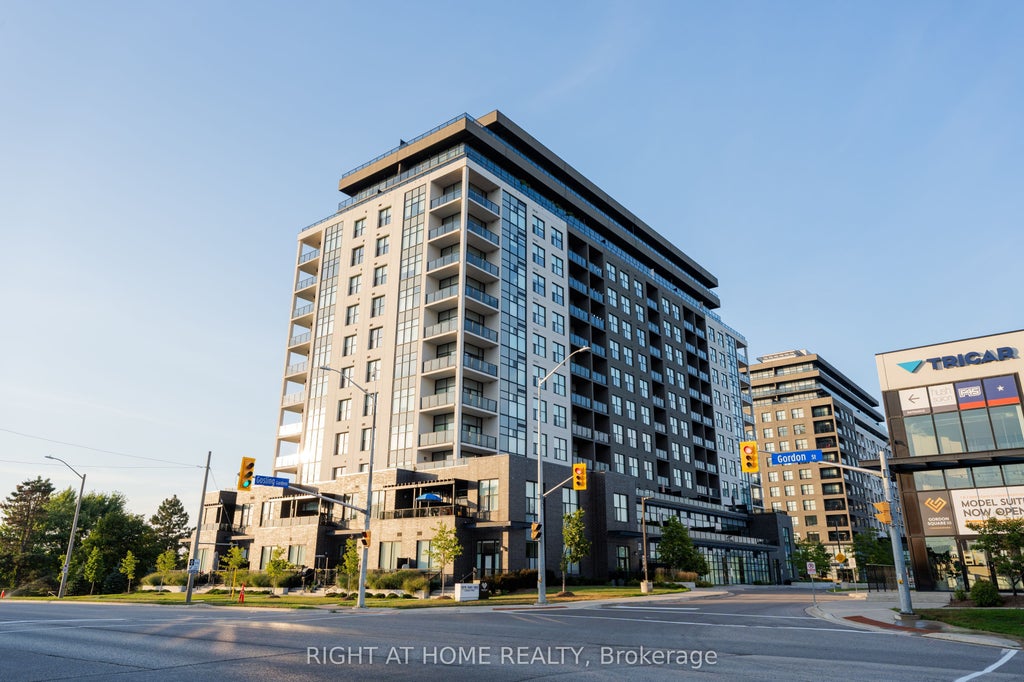 1878 Gordon Street 812, Guelph