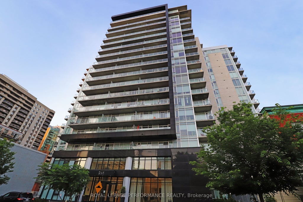255 Bay Street 1603, Ottawa Centre