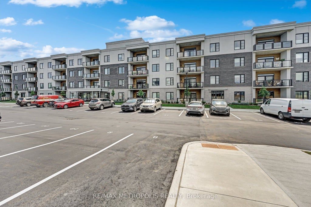 99b Farley Road 407, Centre Wellington