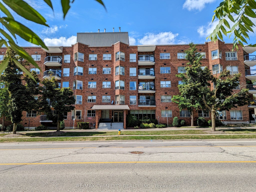 300 Keats Way 407, Waterloo