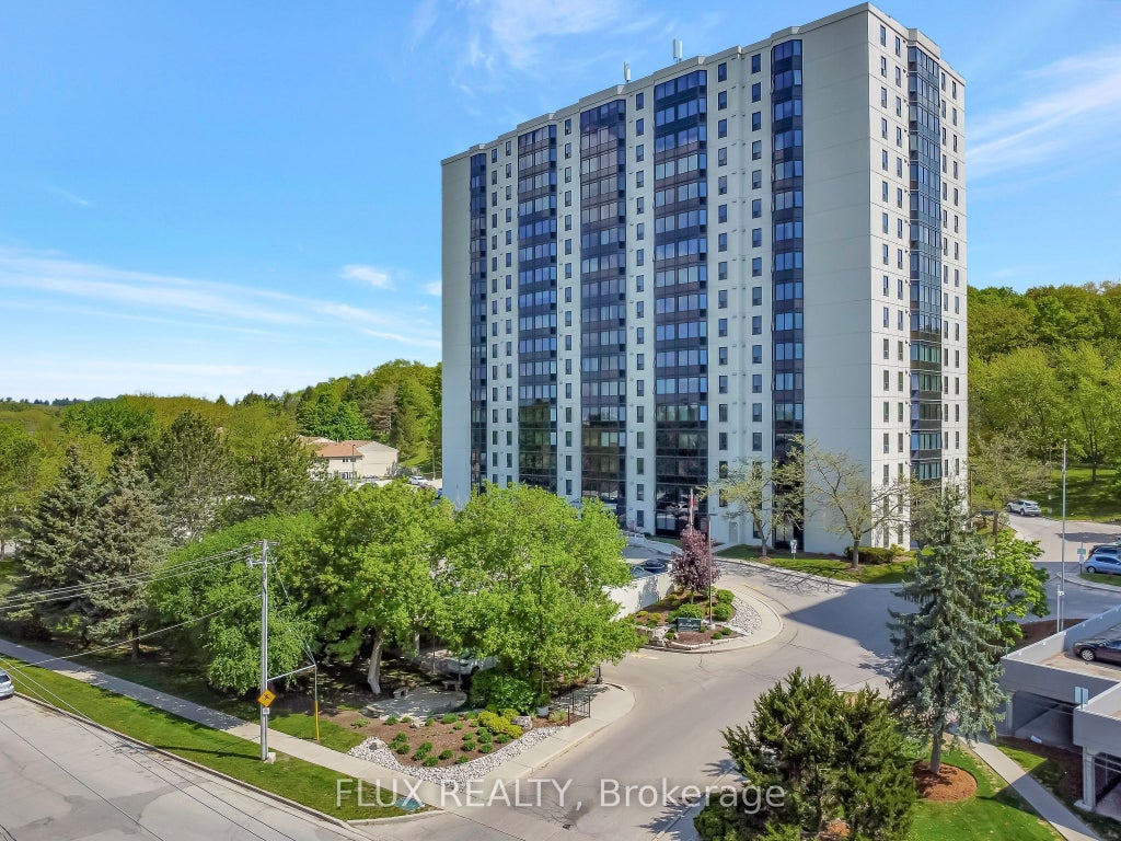 35 Green Valley Drive 902, Kitchener