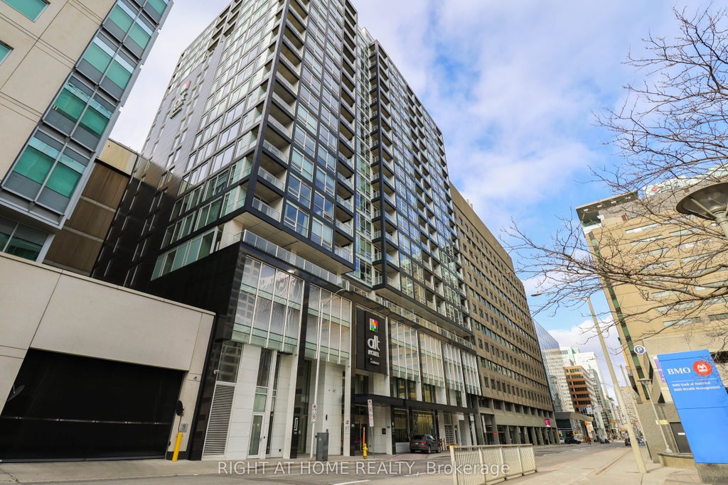 199 Slater Street 1507, Ottawa Centre