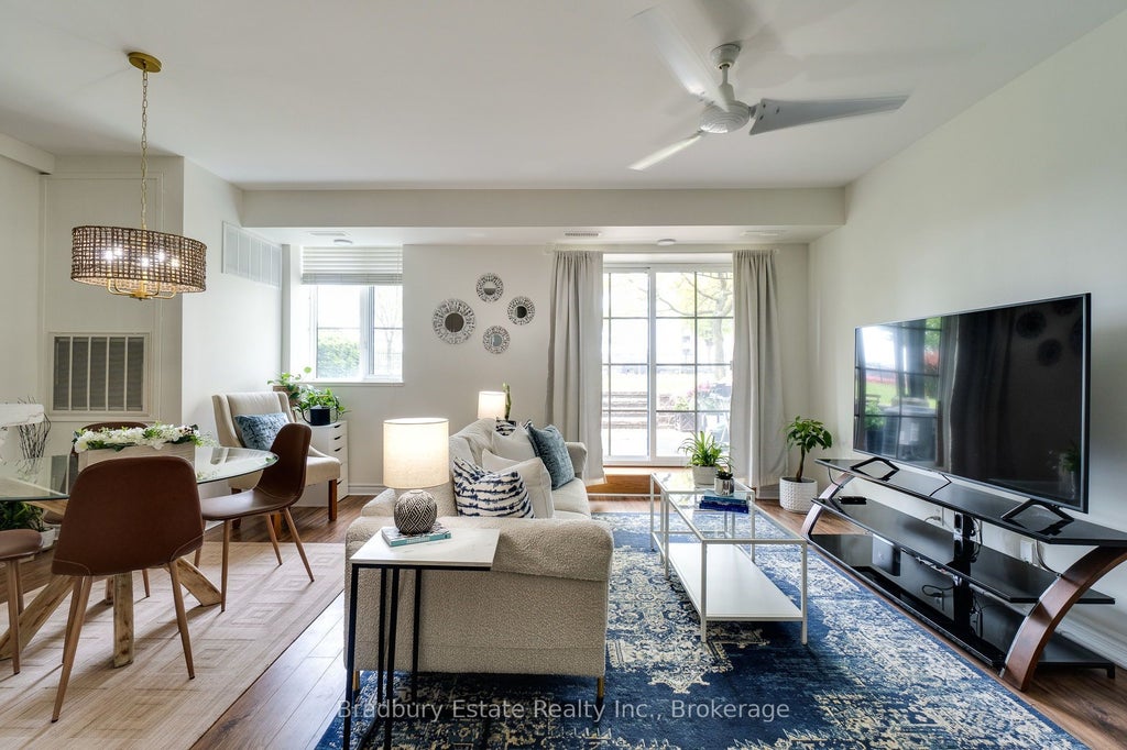 262 Dundas Street E 105, Hamilton